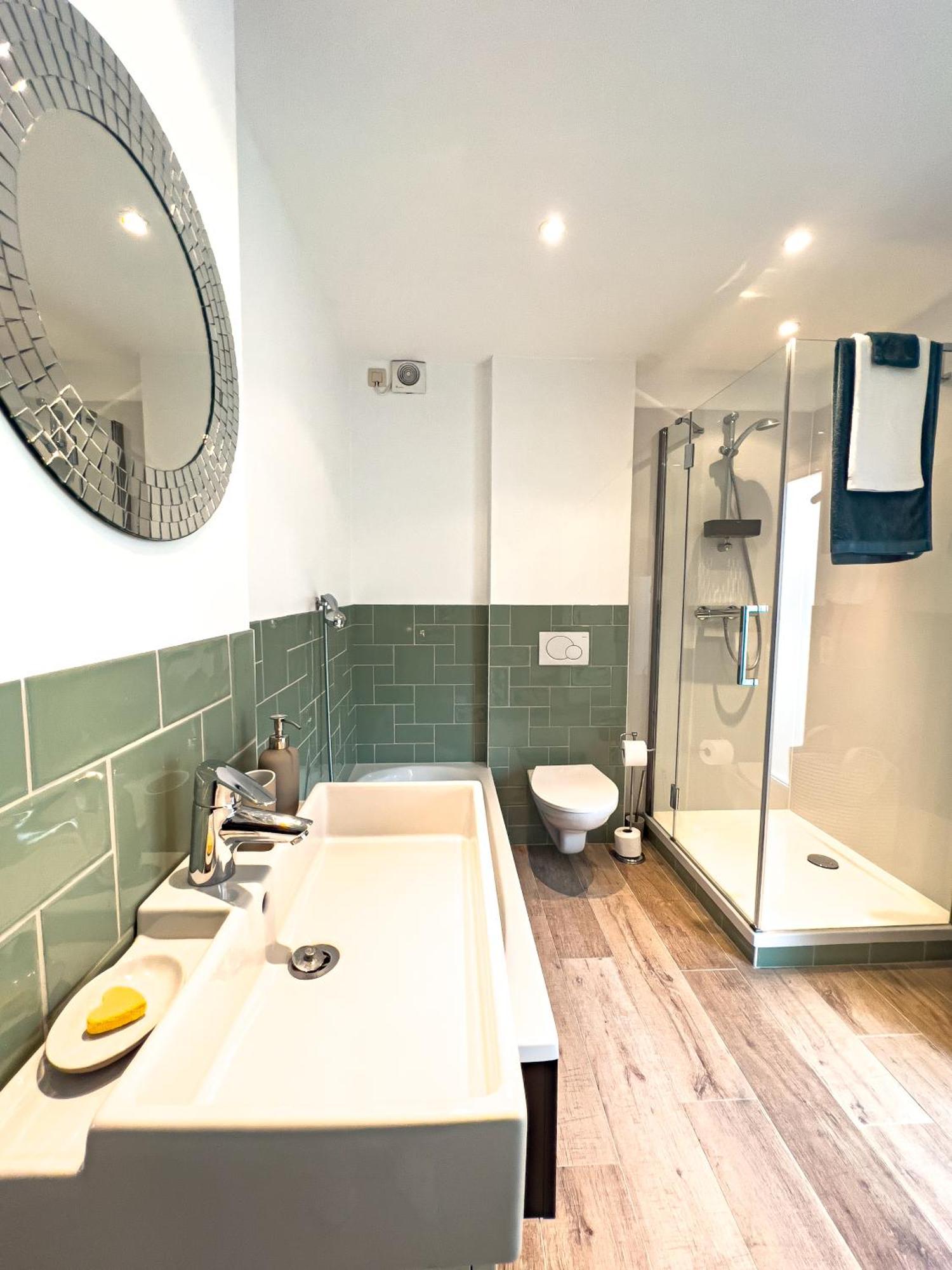 Au Grand Pierrot Apartment Spa Ngoại thất bức ảnh